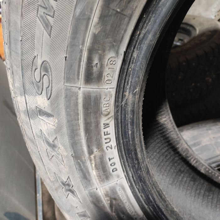 Летние шины Максис на 17