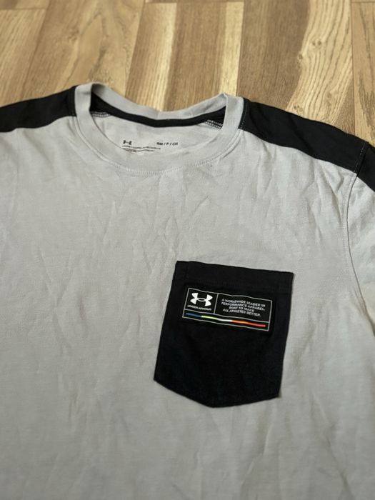 Under armour /Тениска /L размер
