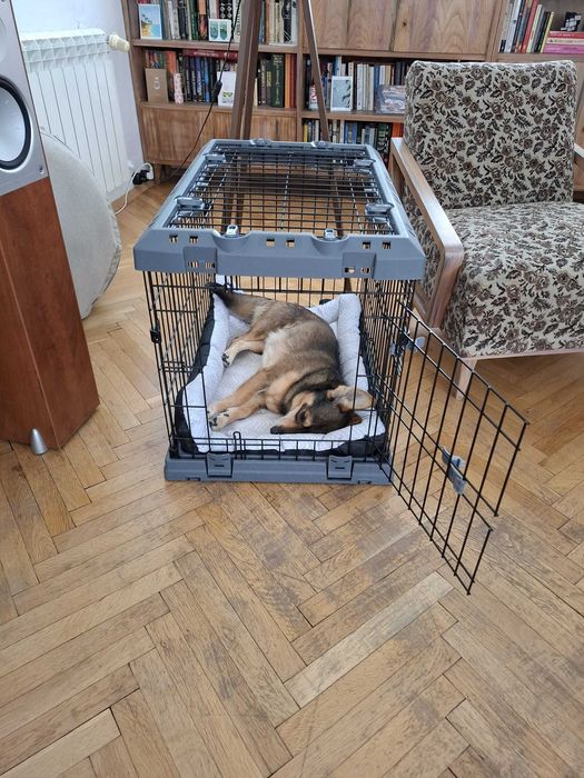 Клетка/крейт за куче Ferplast Superior - 77 / 51 / 55 см.