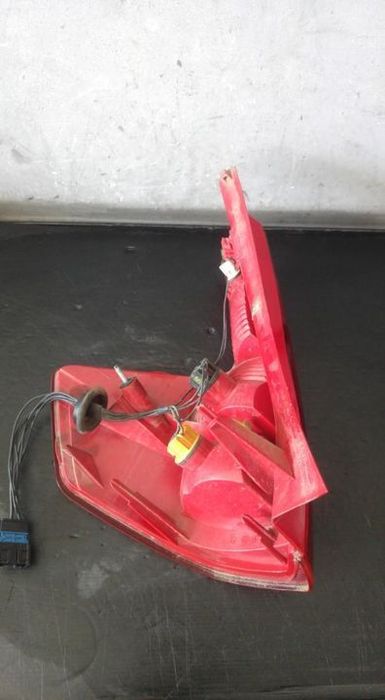 Stop tripla lampa dreapta aripa citroen c4 lc 9655863980