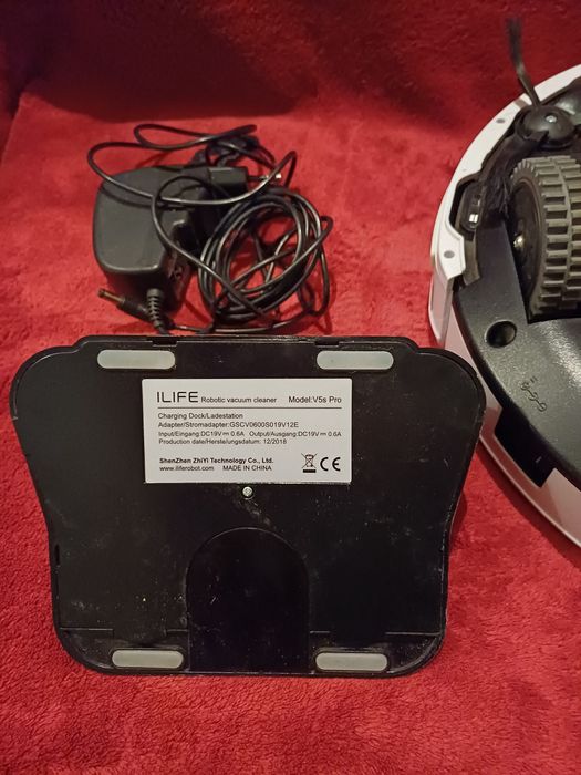 Прахосмукачка робот ILIFE.
