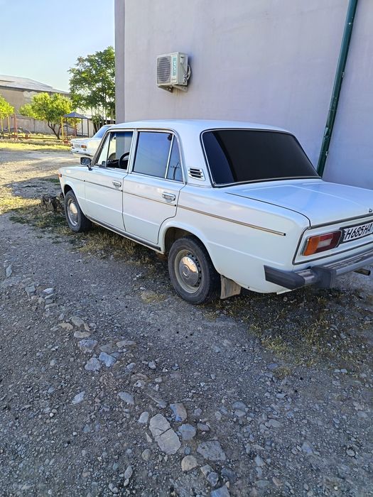 1988 yil 2106 yil oq