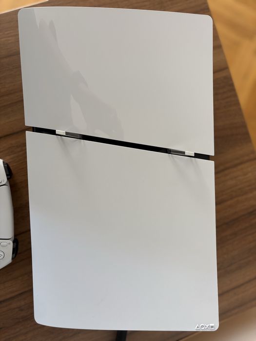 PS5 digital, slim.+ 1 controller (DualSense)