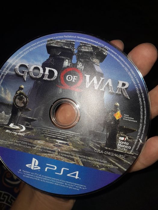 Игра на PS 4 God of war