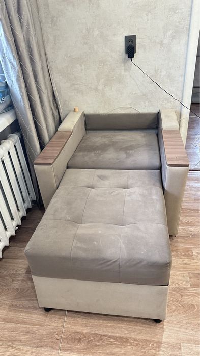 Продается мягкое кресло