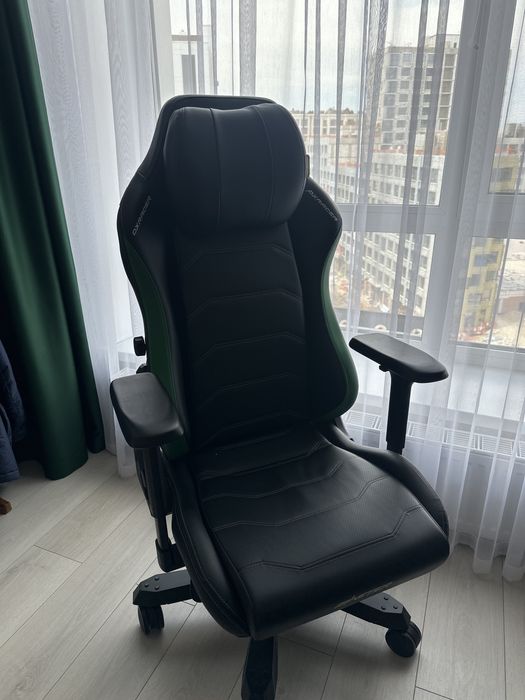 Кресло DXRACER Master