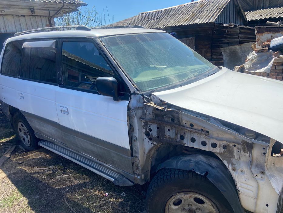 Машина. Мазда МПВ 1-е поколение 1996г. На разбор