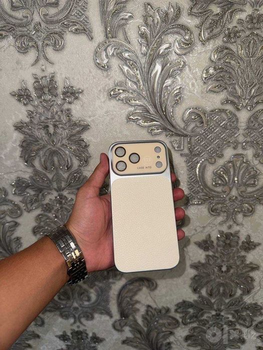 Telefoningiz uchun sifatli chexollar