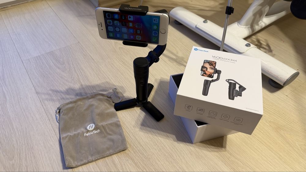 Gimbal pliabil FeiyuTech Vlog Pocket