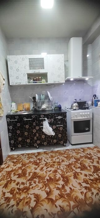 Квартира сотилади