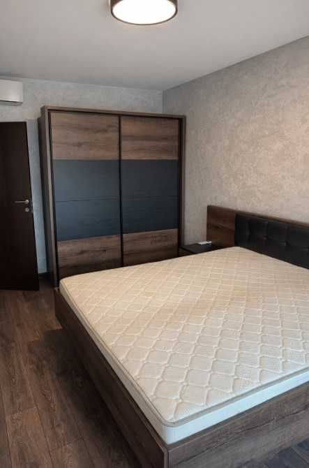 Тристаен апартамент под наем Кръстова вада