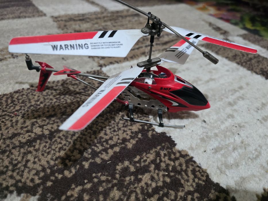 Telecomanda elicopter S107