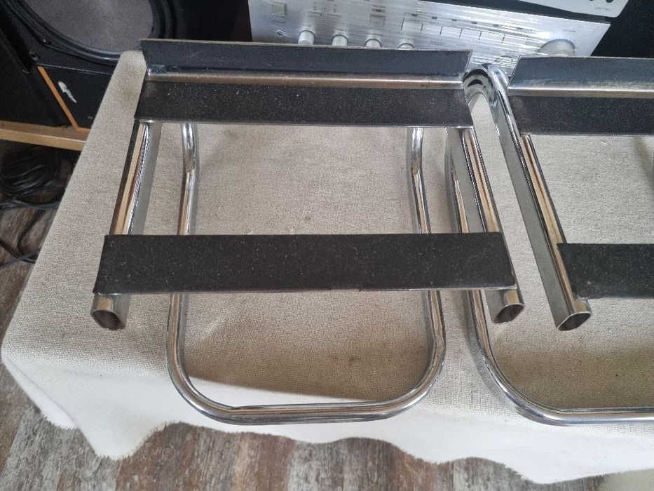 Suporti Boxe. Perfecta stare.