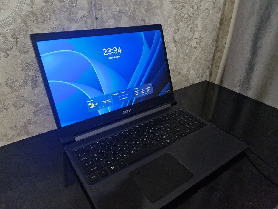 Ноутбук acer aspire 7