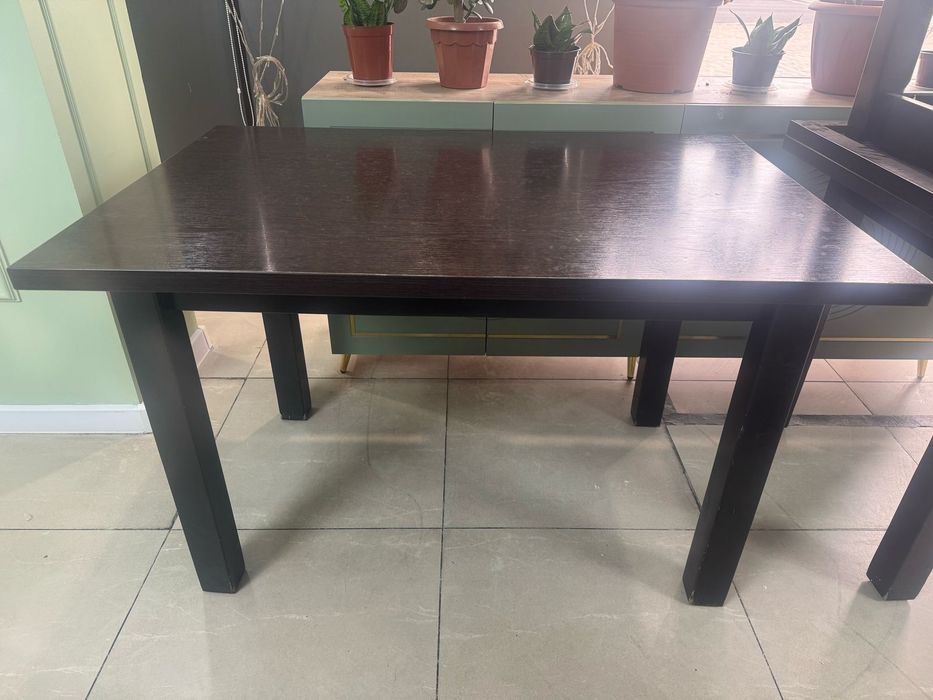 Продаю столы деревянные