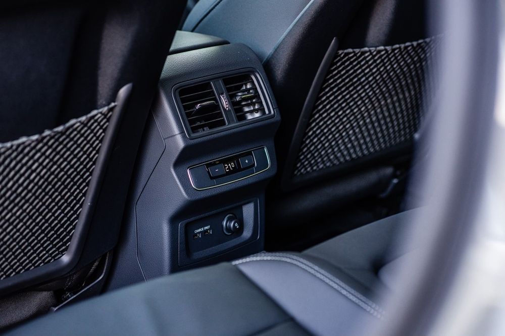 Audi Q5 55 TFSI e PHEV 2025 S-line – Nou, Premium Plus, Unic proprietar