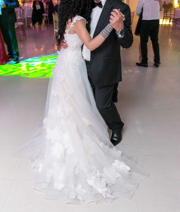 Rochie mireasa unica la comanda impecabila Marimea S