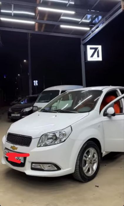 Neksiya 3 сотилади