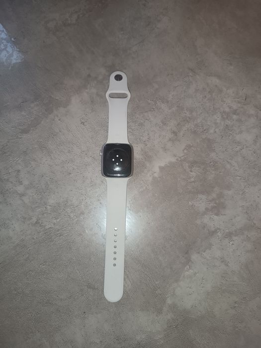 Apple watch 8 , 45мм