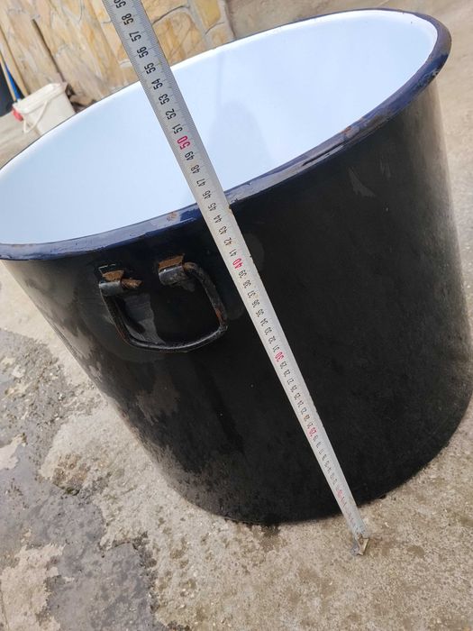 Тенджера за варене на буркани