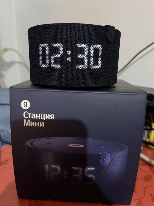 Умная колонка Алиса, отличное состояние, громкий звук