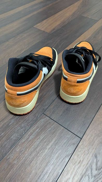 Обувки nike - Air Jordan 1 Low Shattered Backboard 43 номер