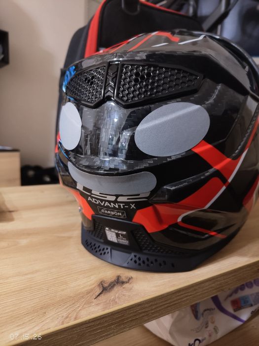 Каска LS2 Advant x Carbon FF901