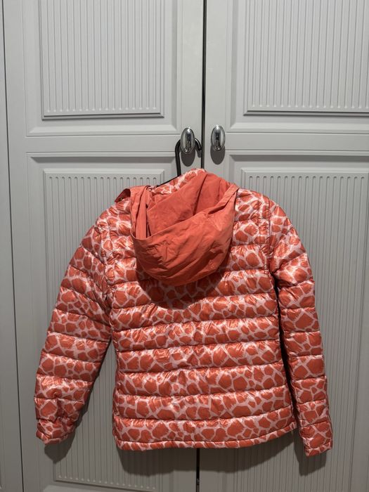 Продам оригинальную куртку MAX&Co