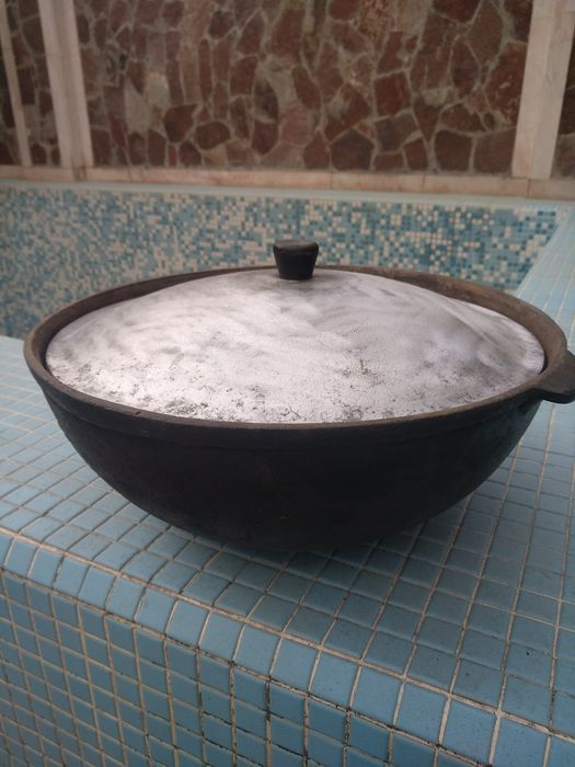 Очаг с казаном б/у