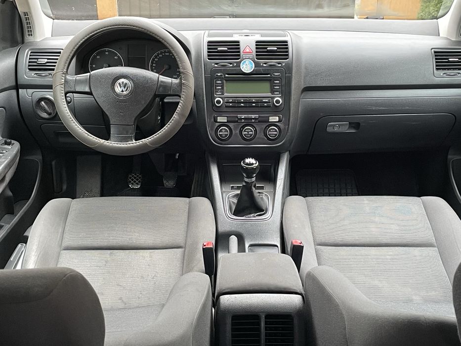 Vw Golf 5 1.9 TDI 105 cai Fara DPF din fabrica Dublu Climatronic