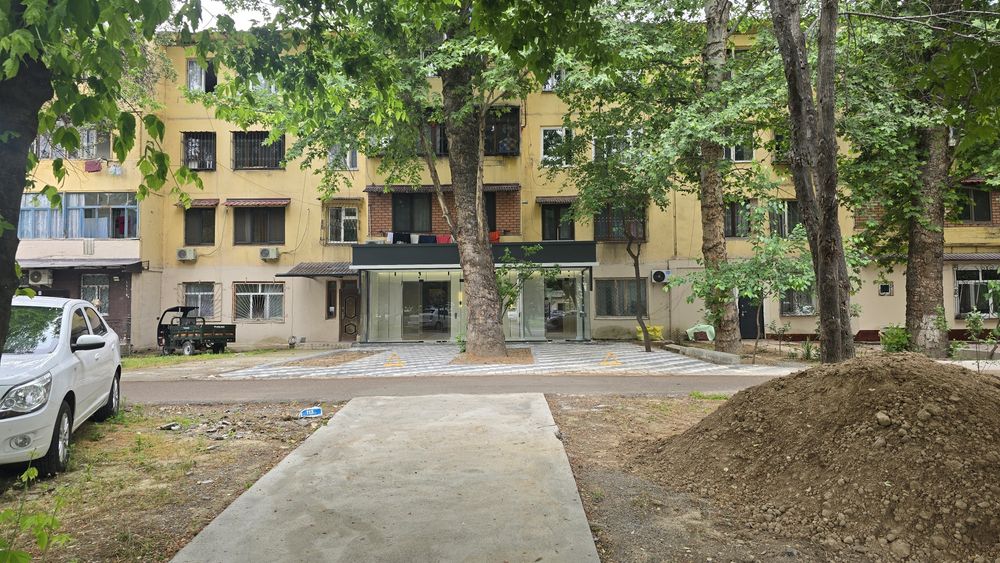 Chilonzor 20 kvartal 70 m2 nejiloy ofis srochno sotiladi.Yevro remont