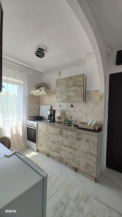 De vanzare garsoniera ,etajul1,zona Duiliu Zamfirescu