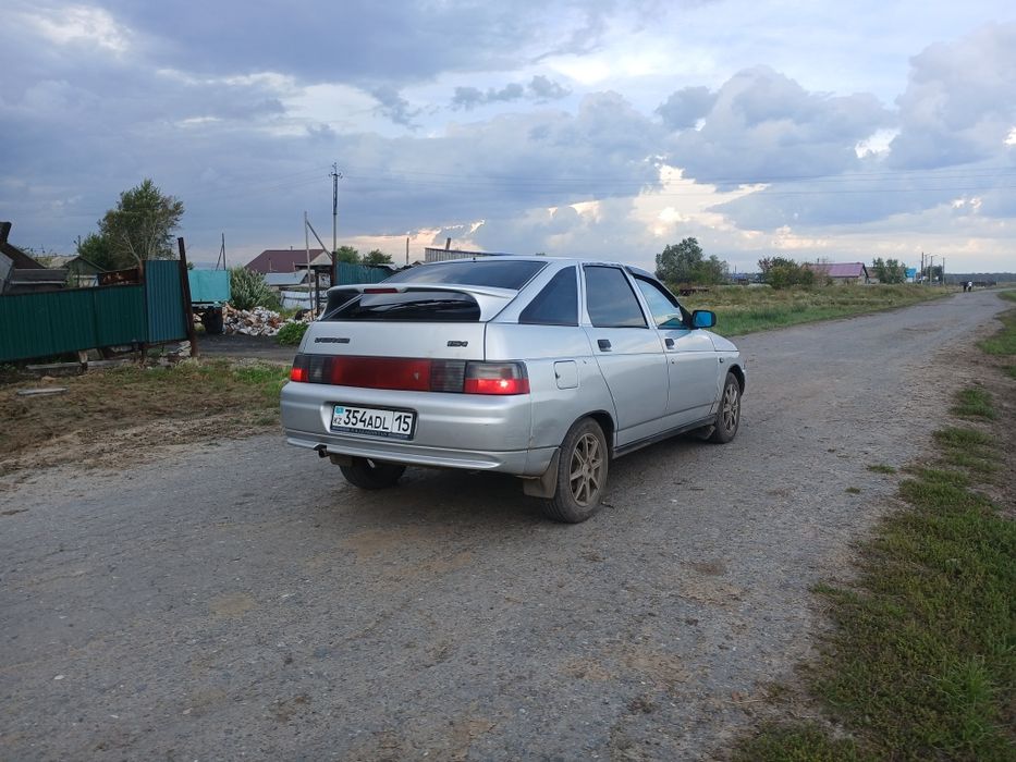 Продам машину ваз 2112