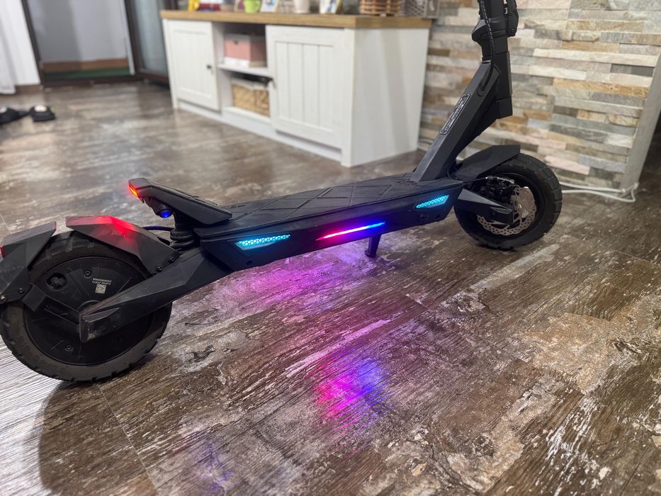 Vand trotineta electrica kukirin T3