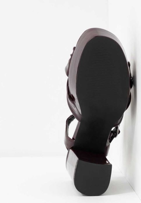 НОВИ Сандали EVEN&ODD цвят Бордо