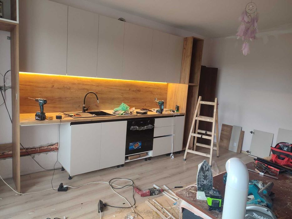 Сглобяване на мебели