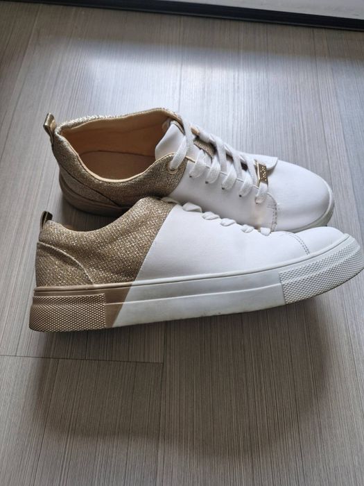 Дамски обувки кецове