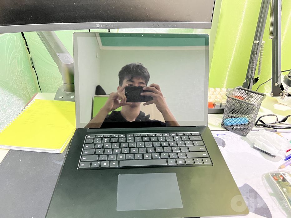 Microsoft surface laptop 3 в илеальном состоянии