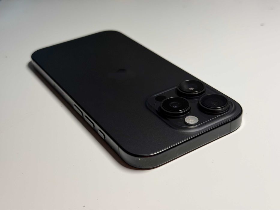 iPhone 16 Pro, Black, 128Gb, Liber de retea | Cod - G980