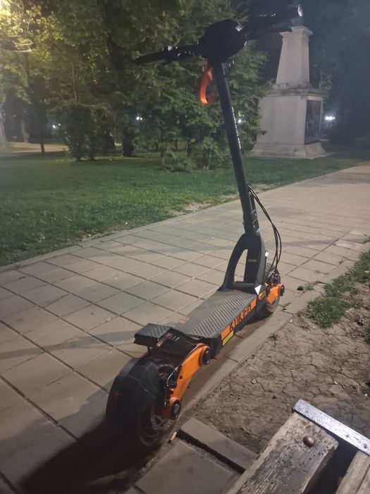 Vând kukirin g3 400 km stare impecabila