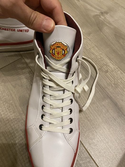 Кроссовки Manchester United