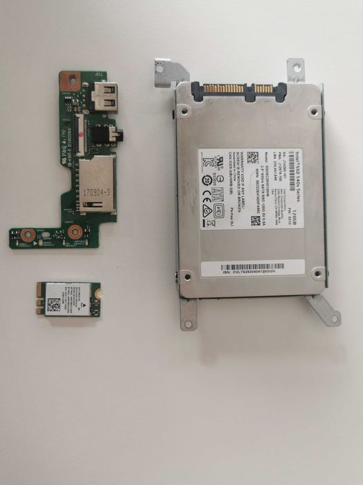 Dezmembrez Asus A542U
