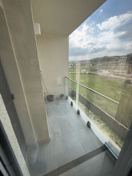 Închiriez apartament 2 camere Floreşti