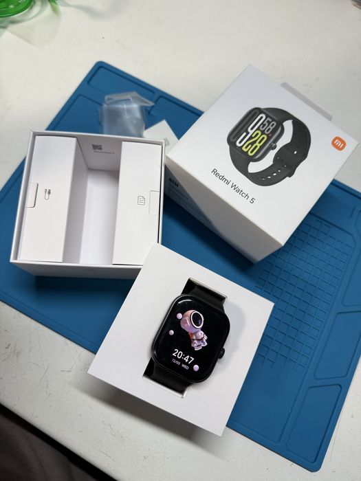 Redmi watch 5 in stare foarte buna!