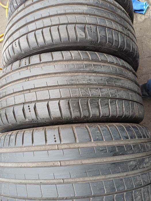 Гуми 225/40/18 Мишелин