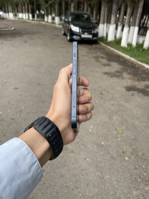 Iphone 13ozi 128gb ideal aybi yo