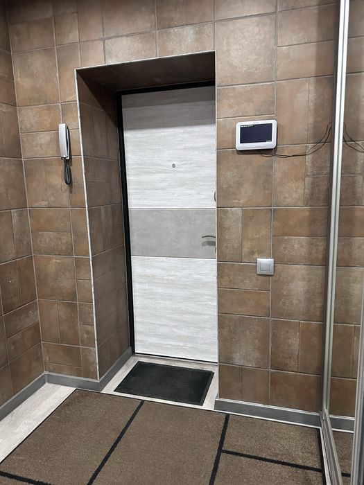 Сдам 1,5 ЕвроЛюкс на Пл.Республики