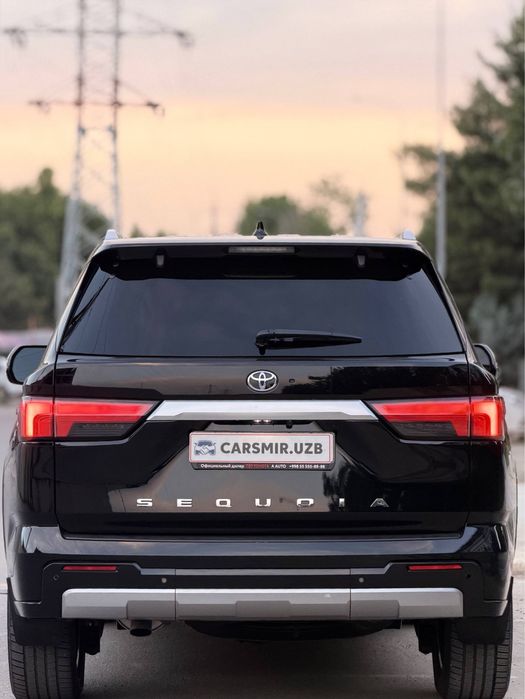 Toyota Sequoia Capstone