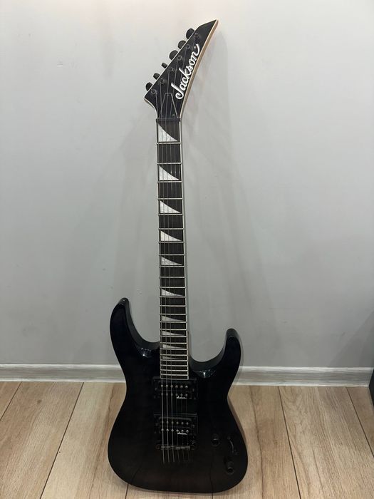 Гитара jackson s32 + fender mustang LT25