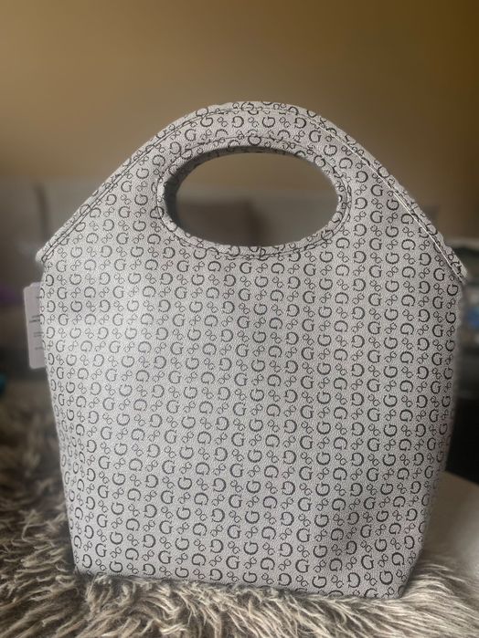 Оригинална чанта на Guess (Lunch bag)